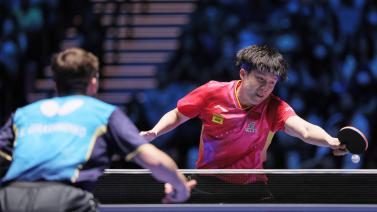 曾效力于切 曾效力于切